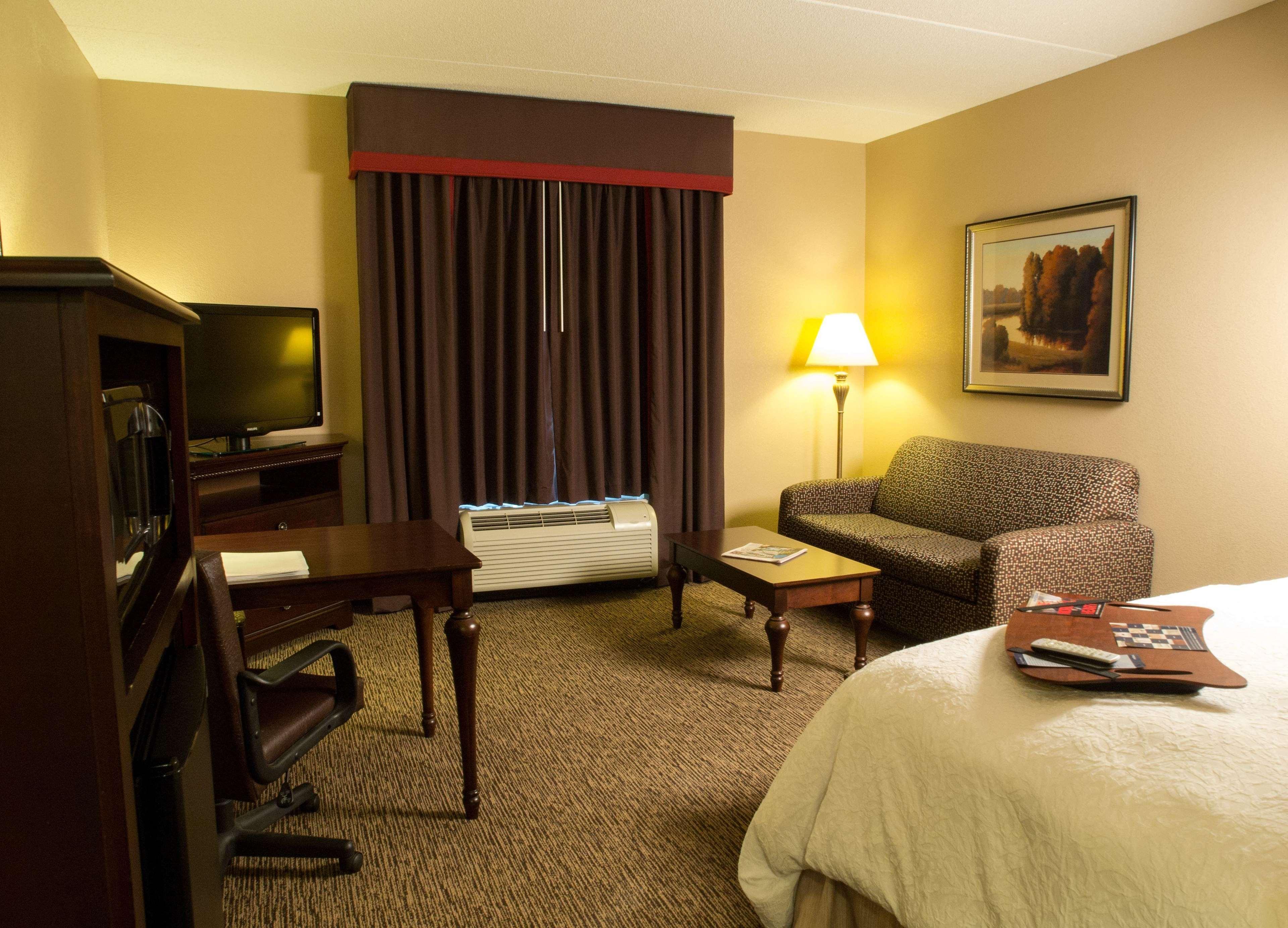Hampton Inn Spring Lake Fayetteville Extérieur photo