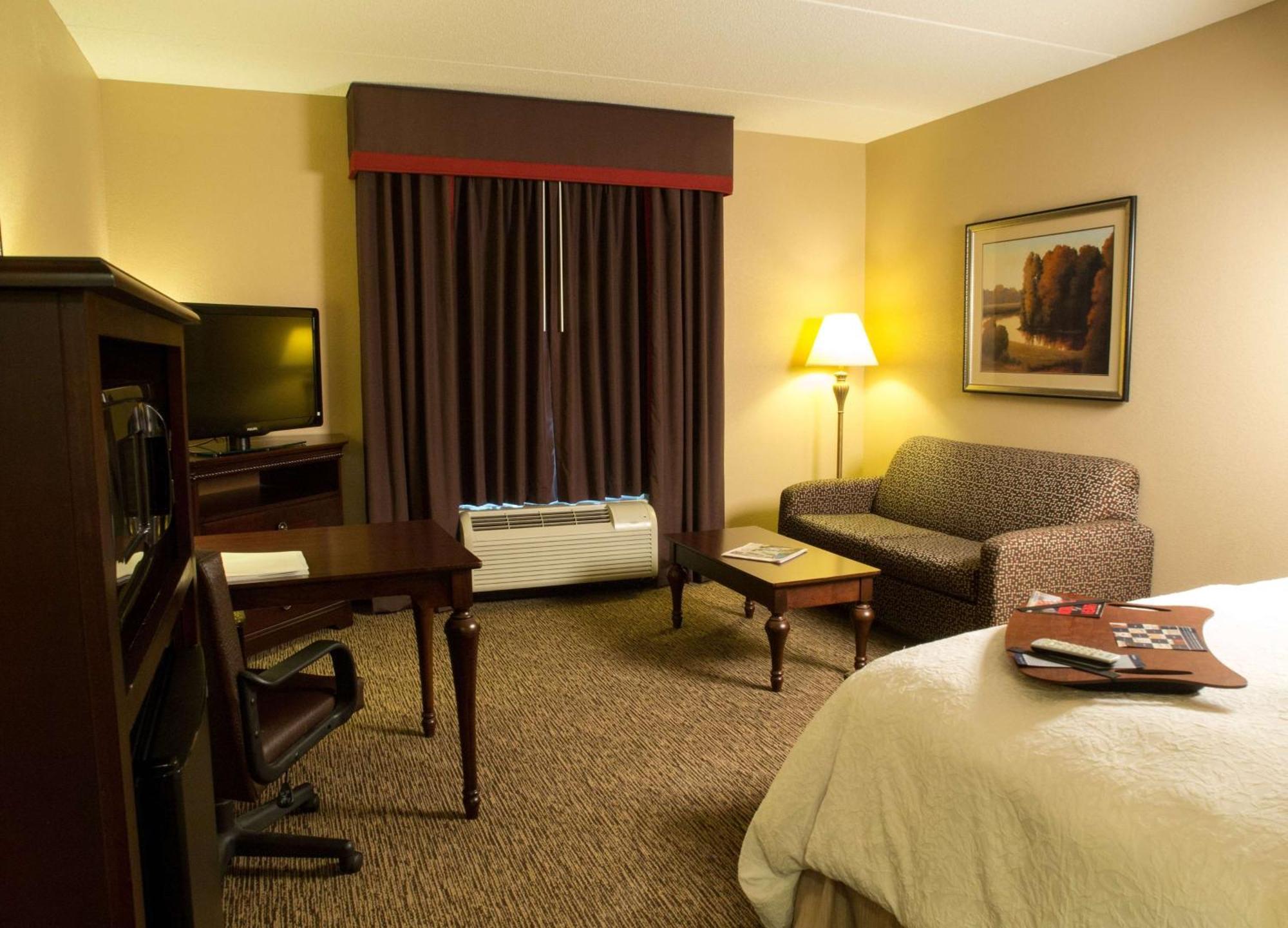 Hampton Inn Spring Lake Fayetteville Extérieur photo